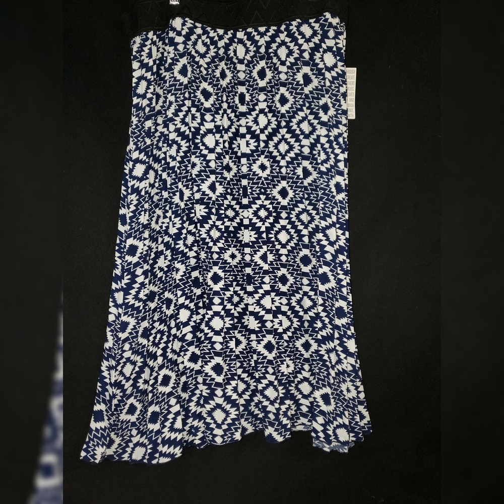 LuLaRoe Jill Skirt. XL